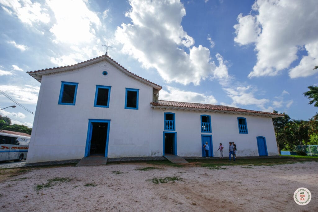 O que fazer em Guararema: Visite a Igreja de Nossa Senhora da Escada e São Longuinho